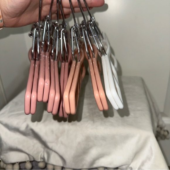 Vintage Storage & Organization Vintage Tamor Hanger Plastic Clip